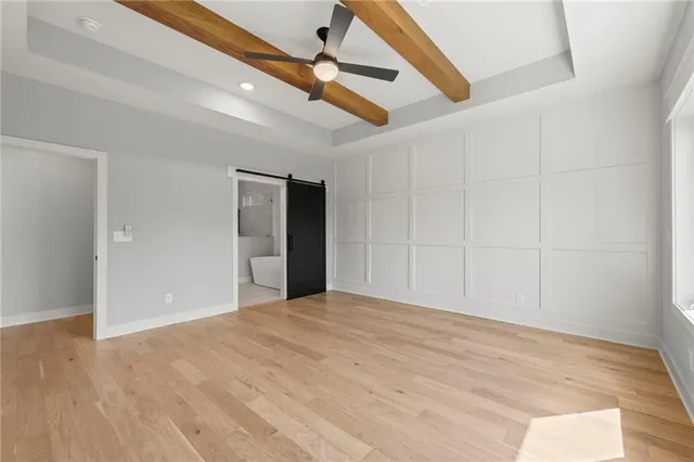 $995,500 | 8716 North Lewis Avenue, Kansas City, MO 64157