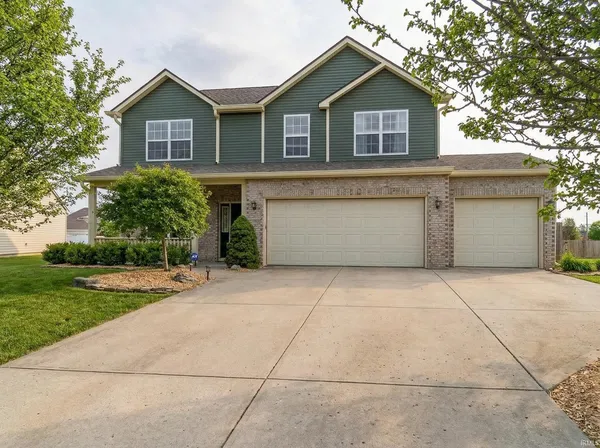 $369,900 | 11223 Wirra Wirra Hill, Roanoke, IN 46783