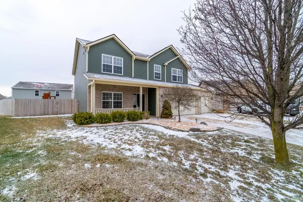 $369,900 | 11223 Wirra Wirra Hill, Roanoke, IN 46783