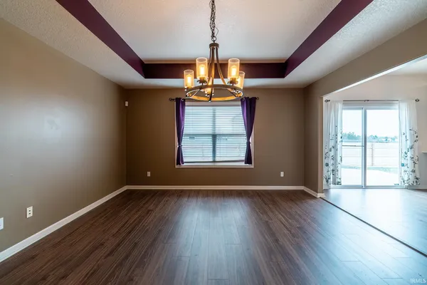 $369,900 | 11223 Wirra Wirra Hill, Roanoke, IN 46783