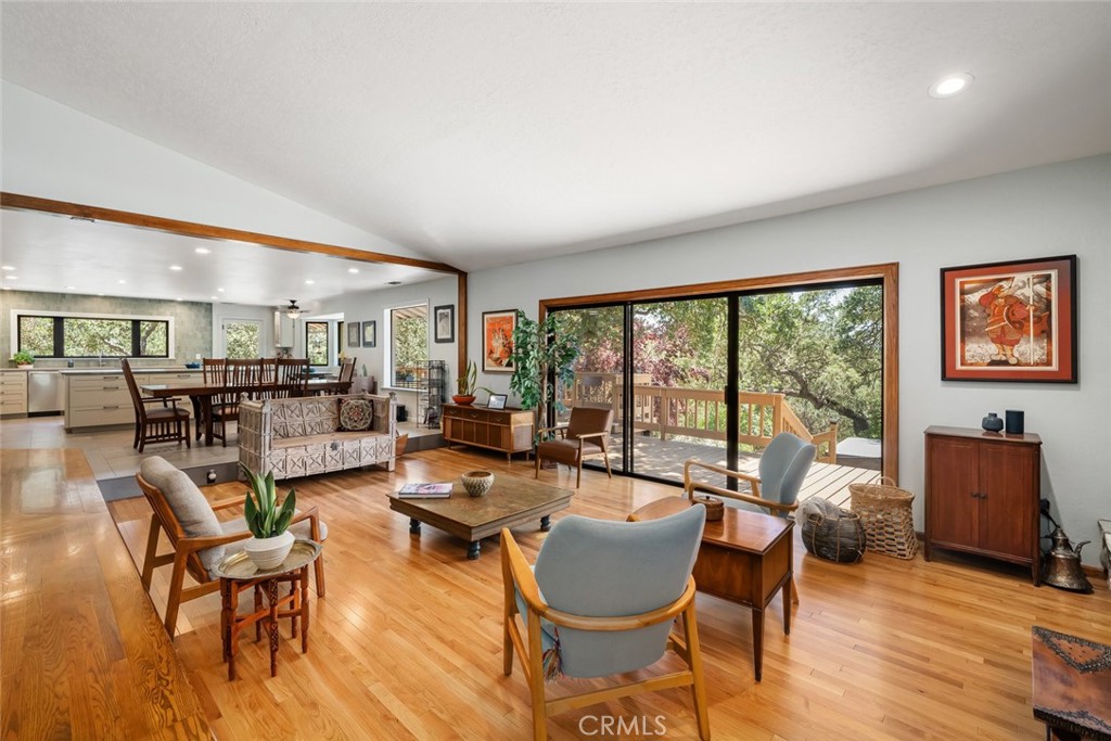1105 Spanish Camp Road Paso Robles, CA 93446 - Photo 15 of 72 a living room with furniture and a large window