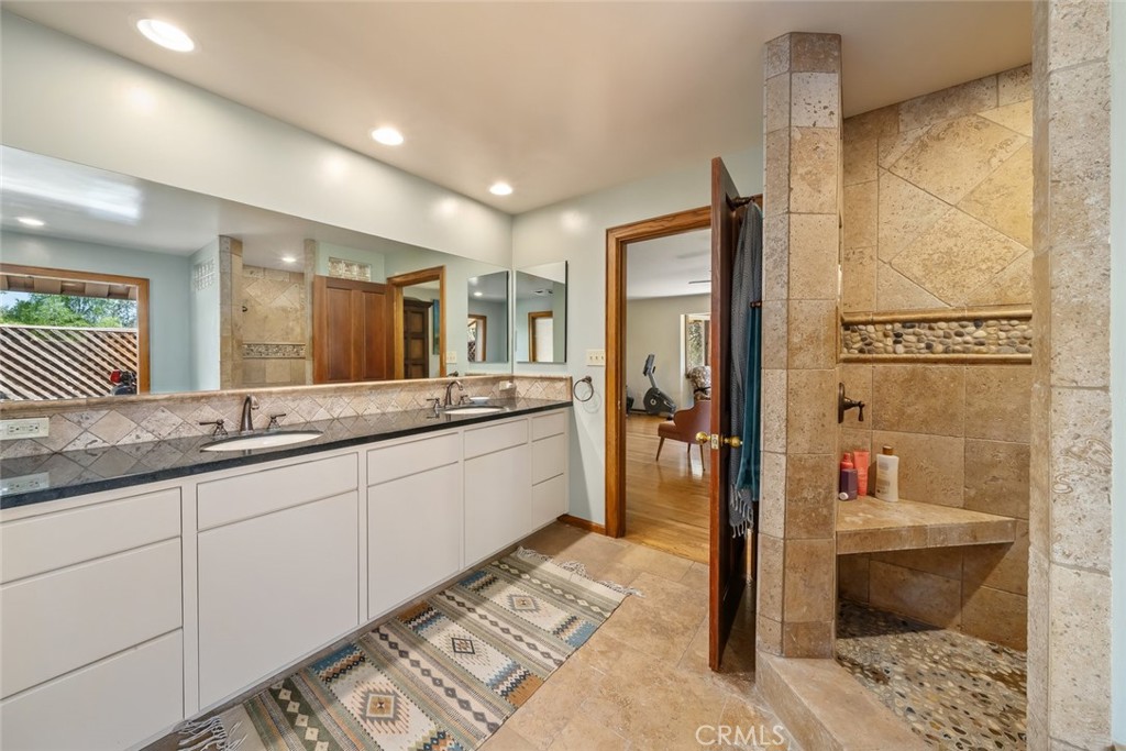 1105 Spanish Camp Road Paso Robles, CA 93446 - Photo 25 of 72