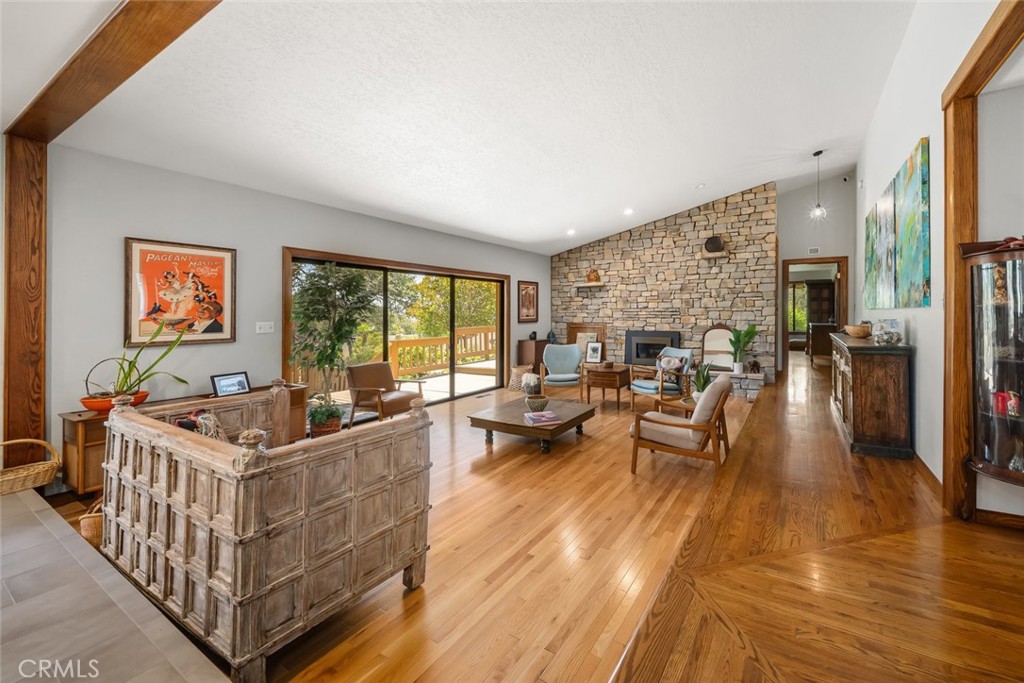 1105 Spanish Camp Road Paso Robles, CA 93446 - Photo 9 of 72 a living room with furniture and a flat screen tv