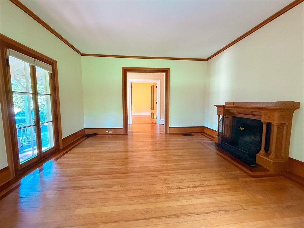 209 Bacon Street, Unit 1 Natick, MA 01760 - Photo 6 of 20