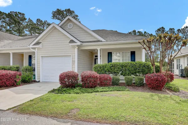 $306,000 | 103 Thrasher Court, Unit D, Hampstead, NC 28443