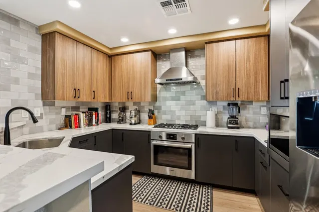 $955,000 | 6264 Rocky Point Court, Oakland, CA 94605