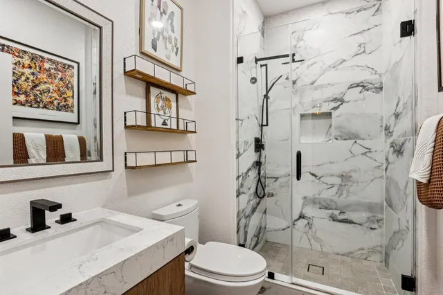 $955,000 | 6264 Rocky Point Court, Oakland, CA 94605