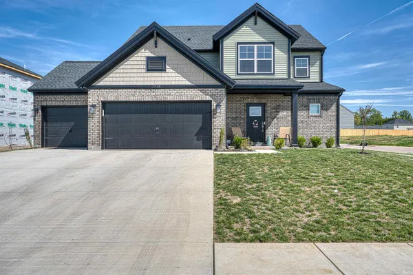$479,900 | 2938 Donna Dee Drive, Evansville, IN 47725