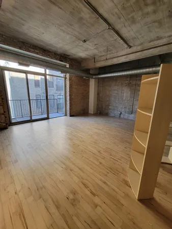 $2,300 | 1528 South Wabash Avenue, Unit 303, Chicago, IL 60605