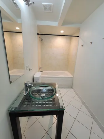 $2,300 | 1528 South Wabash Avenue, Unit 303, Chicago, IL 60605