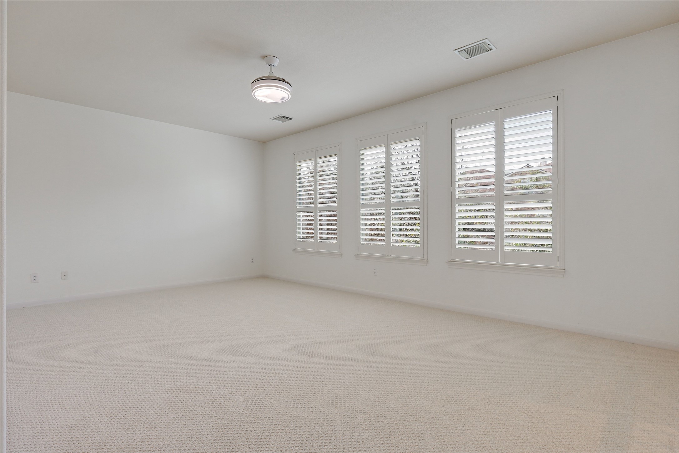 7621 Menler Drive Austin, TX 78735 - Photo 23 of 40 Upstairs living area/game room