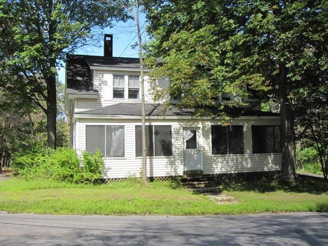 77-79 Enfield Road Lincoln, ME 04457 - Photo 1 of 16 Photo