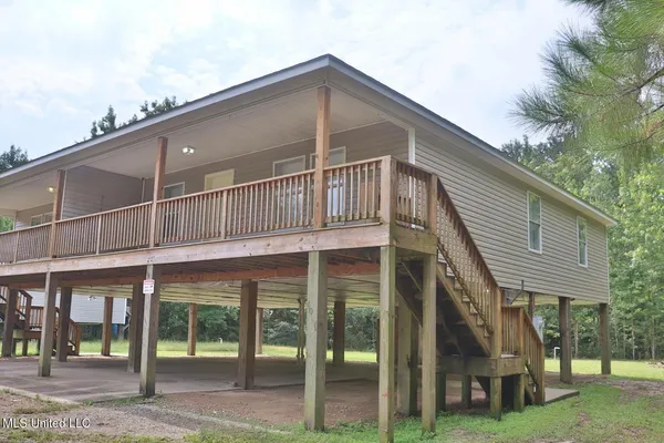 $1,250 | 6075 West Ridley Street, Bay St. Louis, MS 39520