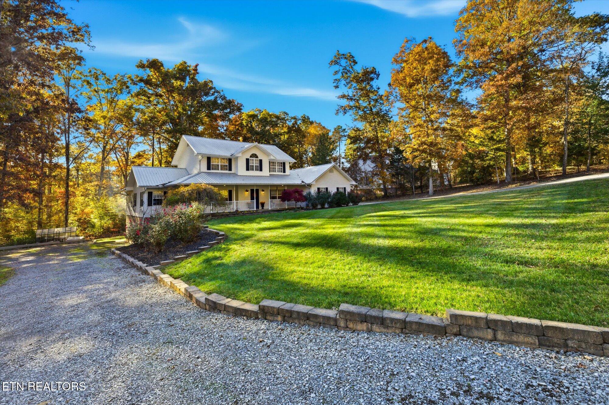 1417 Peach Tree Street Sevierville, TN 37862 - Photo 4 of 59 04-1417-Peach-Tree-St-Pigeon-Forge-TN-4