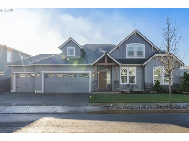 $825,000 | 2353 Southeast 27th Street, Battle Ground, WA 98604