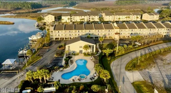 $309,900 | 2421 Beachview Drive, Unit A5, Ocean Springs, MS 39564