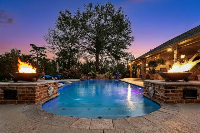 $1,095,000 | 206 Normandy Drive, Folsom, LA 70437