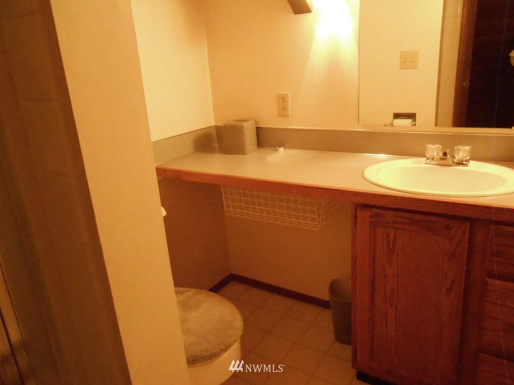 157 Sunstone Road Packwood, WA 98361 - Photo 14 of 18 Gallery Image 14