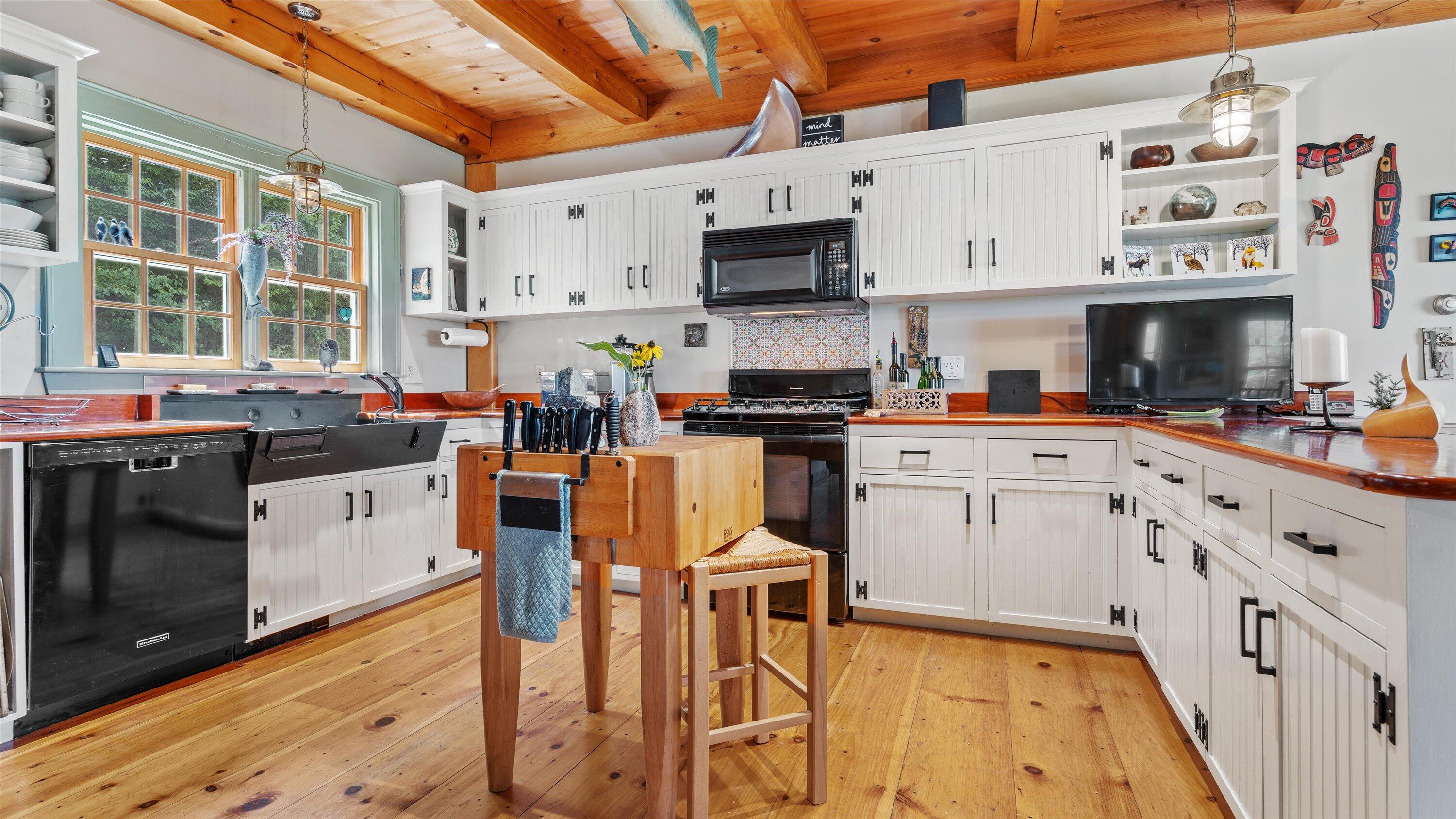 351 Douglas Hill Road East Baldwin, ME 04024 - Photo 25 of 75 DH KC kitch2