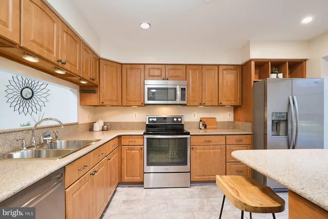 $450,000 | 9303 Kendal Circle, Laurel, MD 20723