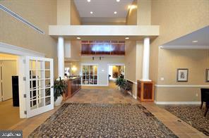 2726 Gallows Road, Unit 719 Vienna, VA 22180 - Photo 12 of 32 Gallery Image 12