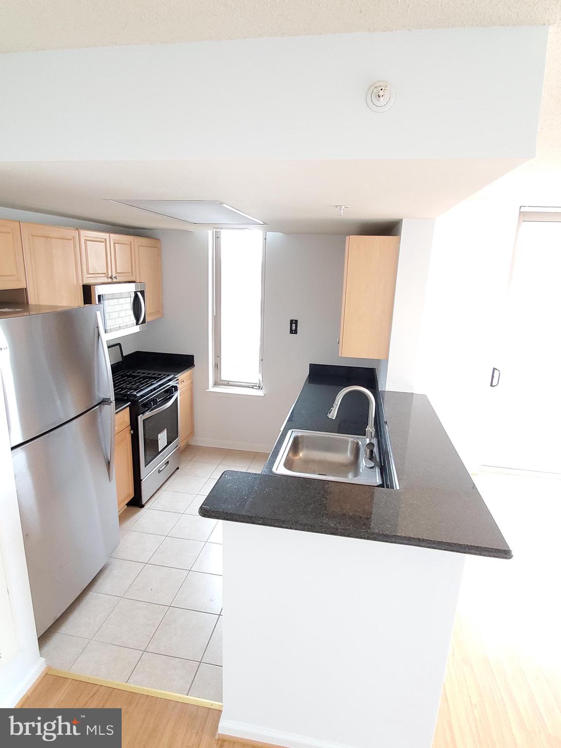 2726 Gallows Road, Unit 719 Vienna, VA 22180 - Photo 21 of 32 Gallery Image 21