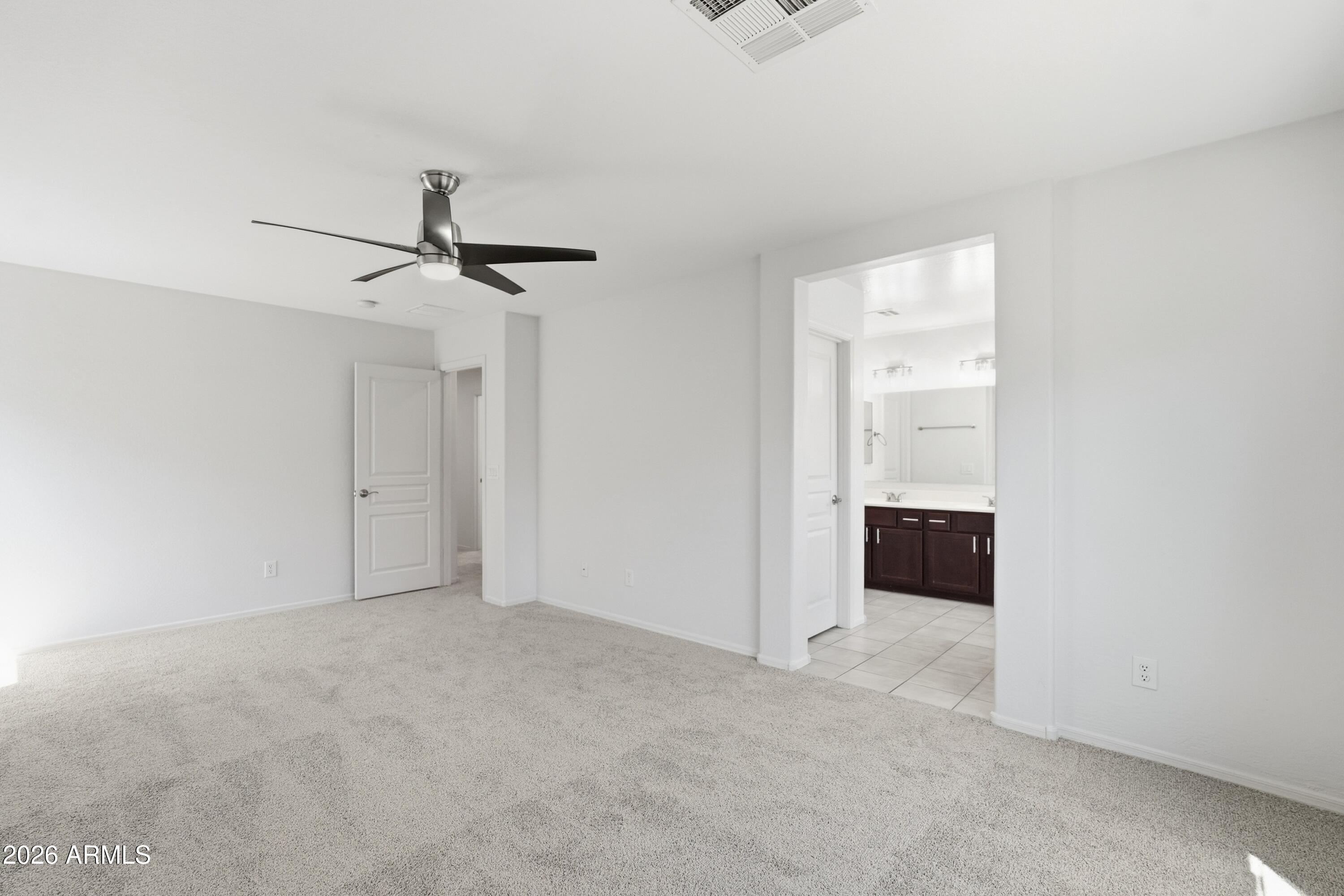 1695 East Joseph Way Gilbert, AZ 85295 - Photo 11 of 18 018_ListerPros (37)