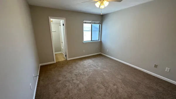 $1,475 | 1317 Airport Drive, Unit F13, Tallahassee, FL 32304