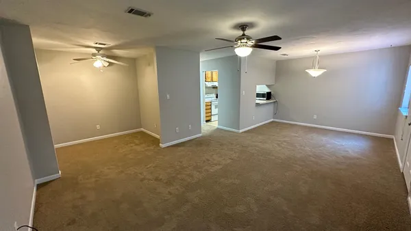 $1,475 | 1317 Airport Drive, Unit F13, Tallahassee, FL 32304