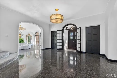 $4,850,000 | 5795 Lindell Boulevard, St. Louis, MO 63112