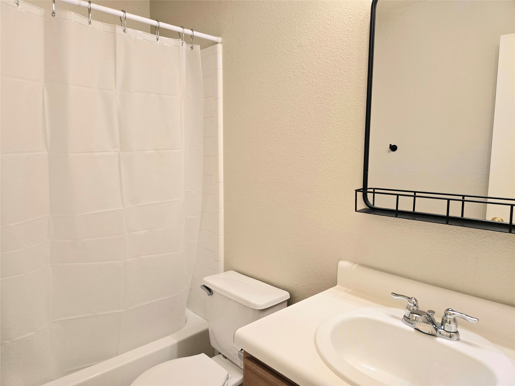 809 Sheraton Avenue Austin, TX 78745 - Photo 24 of 27