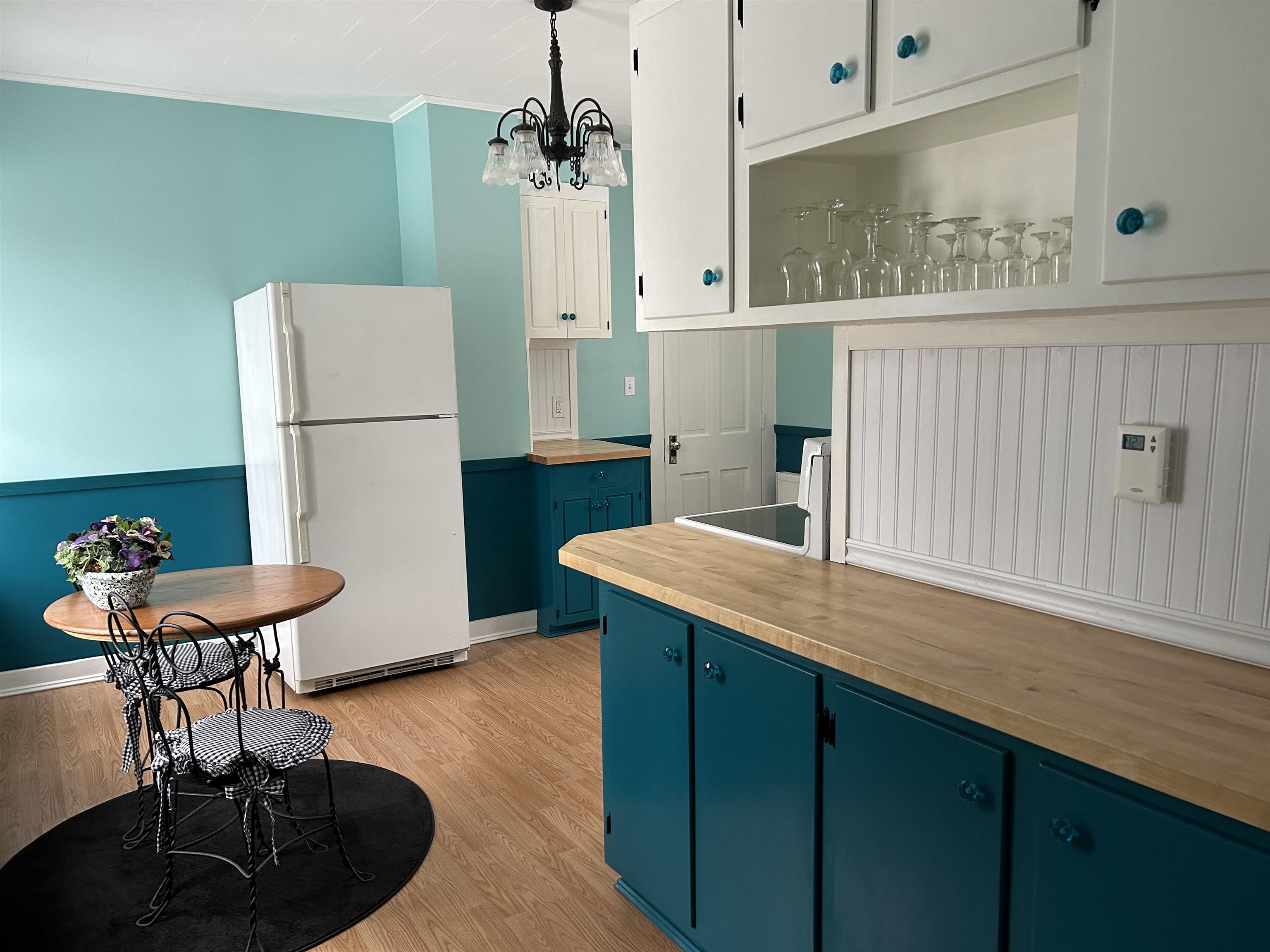 68 Front Street Springfield, VT 05156 - Photo 4 of 26