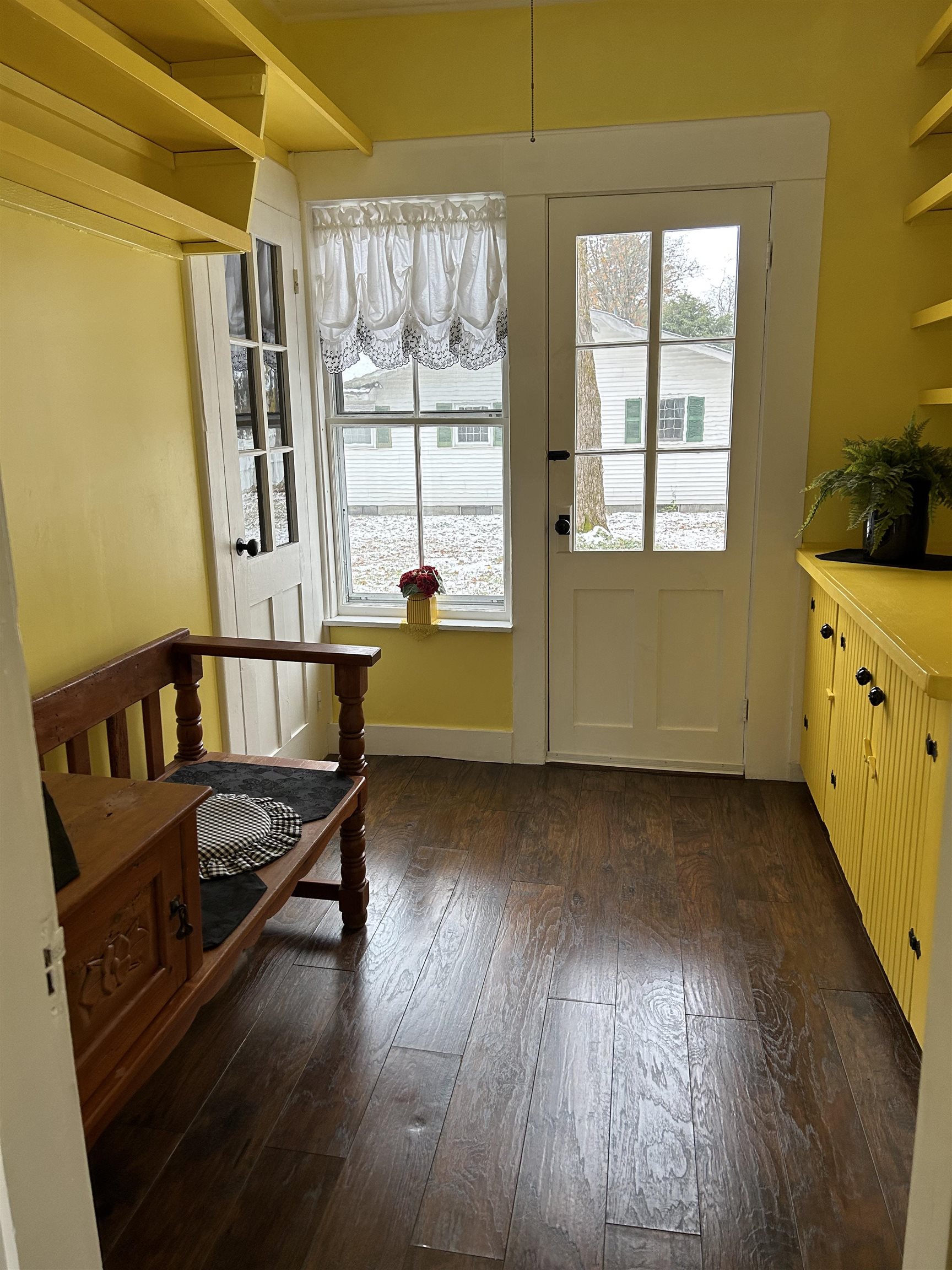 68 Front Street Springfield, VT 05156 - Photo 7 of 26