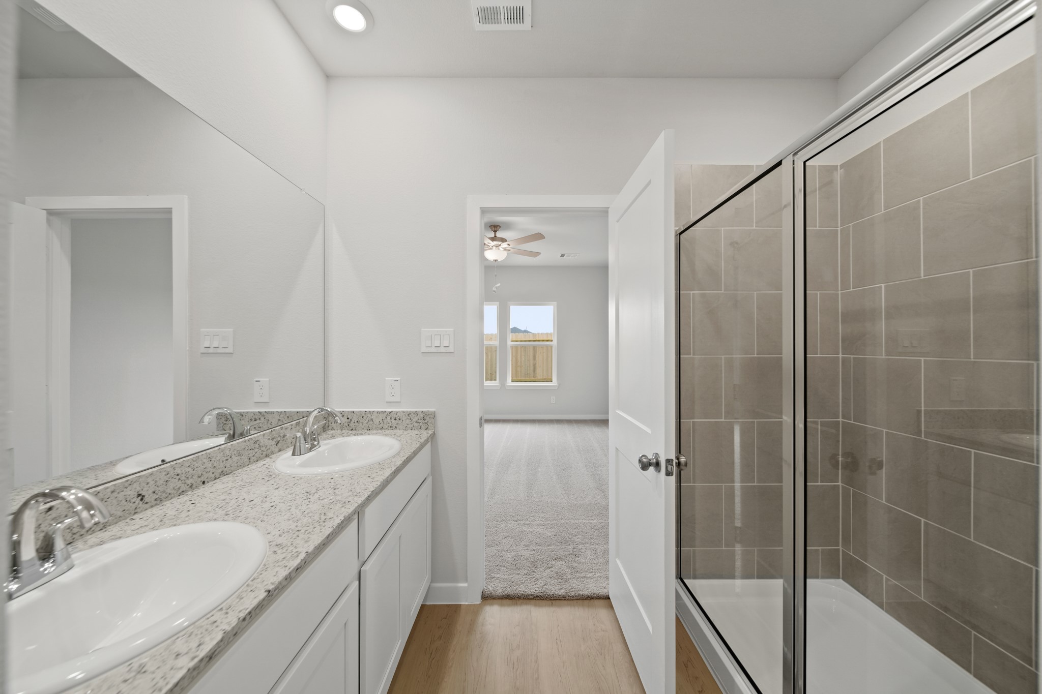 316 Bennett Street Angleton, TX 77515 - Photo 14 of 33