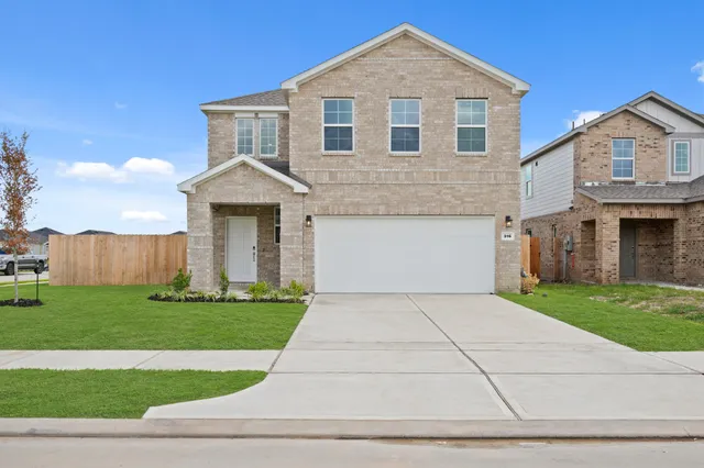 $324,900 | 316 Bennett Street, Angleton, TX 77515