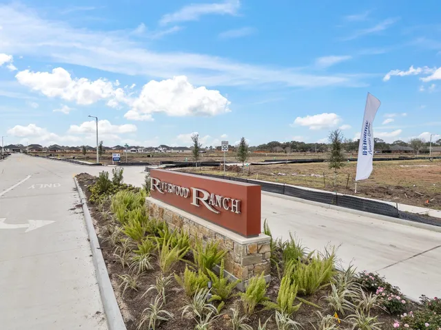 $324,900 | 316 Bennett Street, Angleton, TX 77515