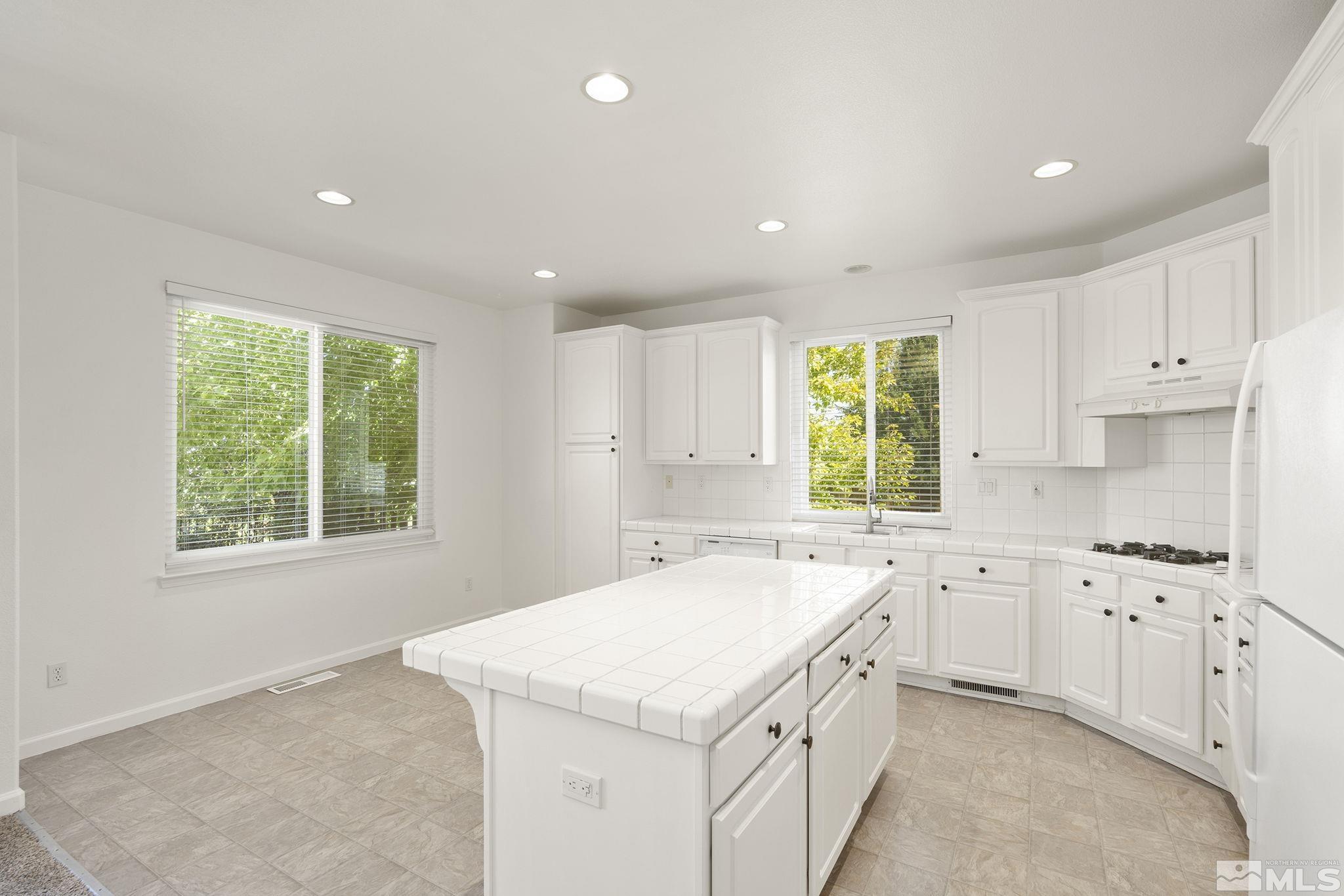 2801 Sage Ridge Drive Reno, NV 89509 - Photo 16 of 39 Photo 16