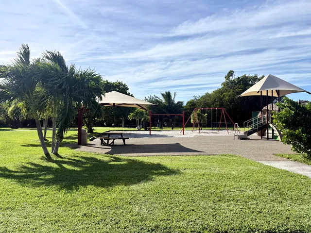 $1,400,000 | 640 9th Street, Key Colony Beach, FL 33051