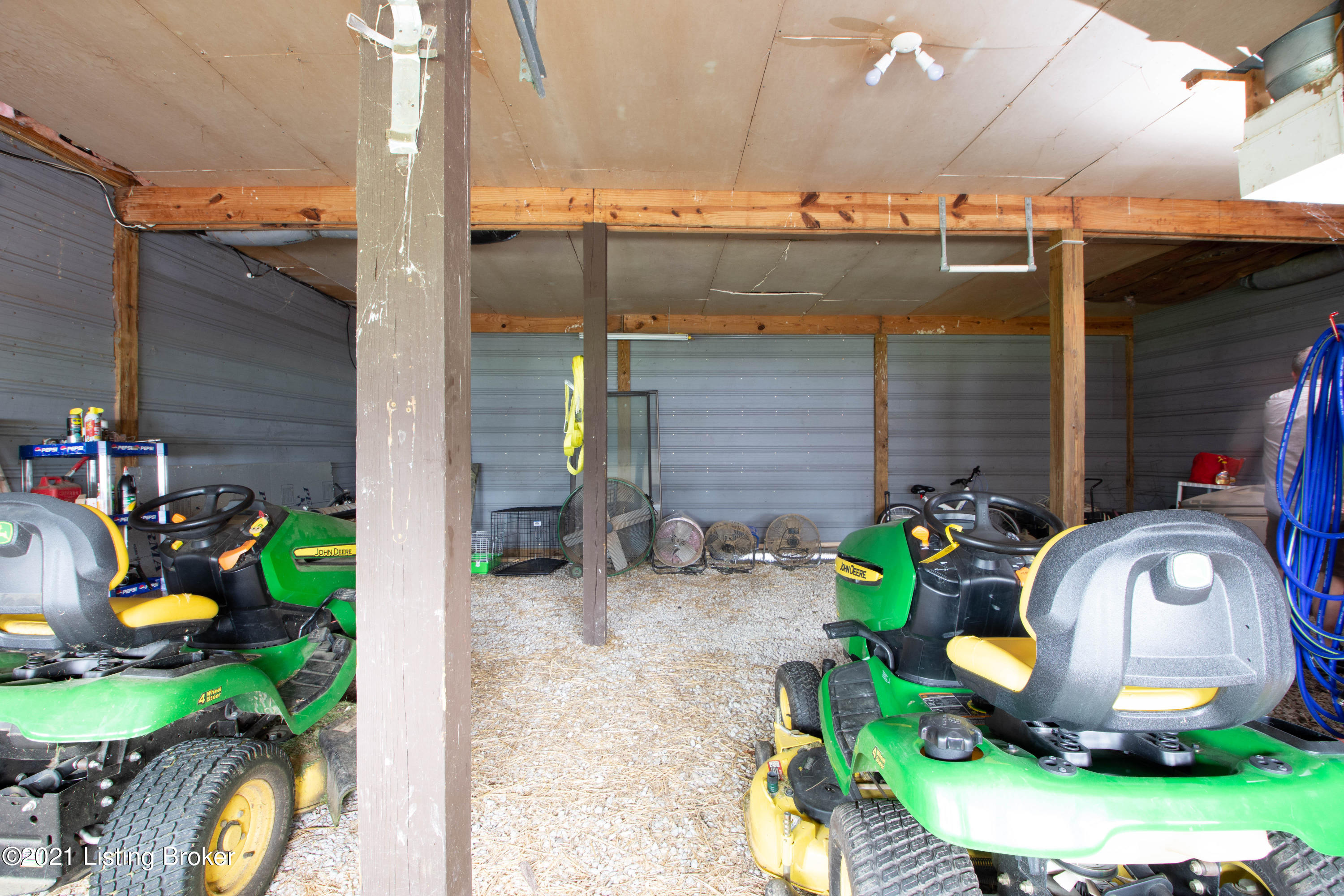 6933 Ballardsville Road Smithfield, KY 40068 - Photo 27 of 49 DSC_3007