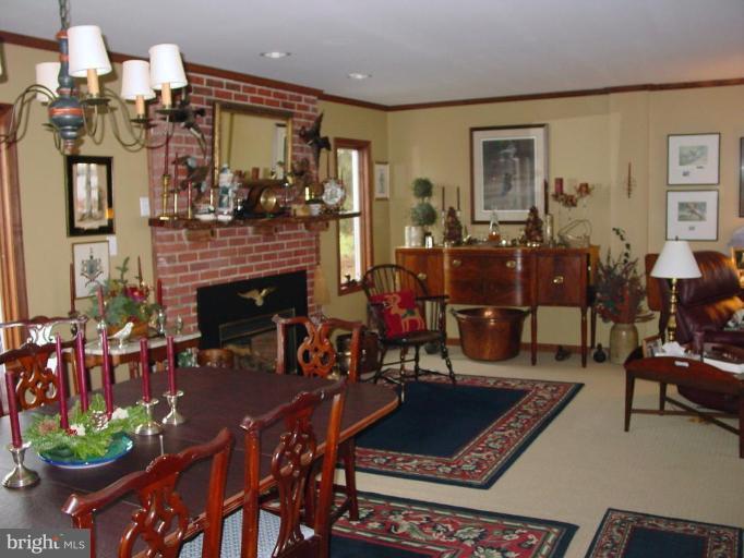 5301 Ross Neck Road Cambridge, MD 21613 - Photo 3 of 30 Combined Living and Dining Room