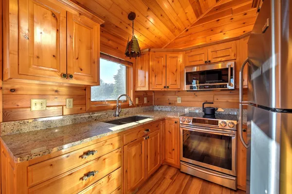 $1,500,000 | 3915 County Road A, Webster, WI 54893