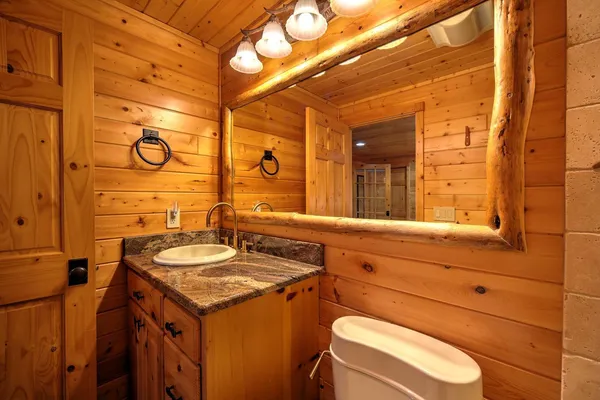 $1,500,000 | 3915 County Road A, Webster, WI 54893