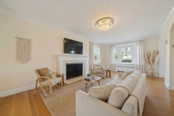 $999,000 | 430 Eliot Street, Milton, MA 02186