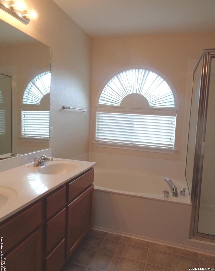 654 Rattler Bluff San Antonio, TX 78251 - Photo 10 of 17