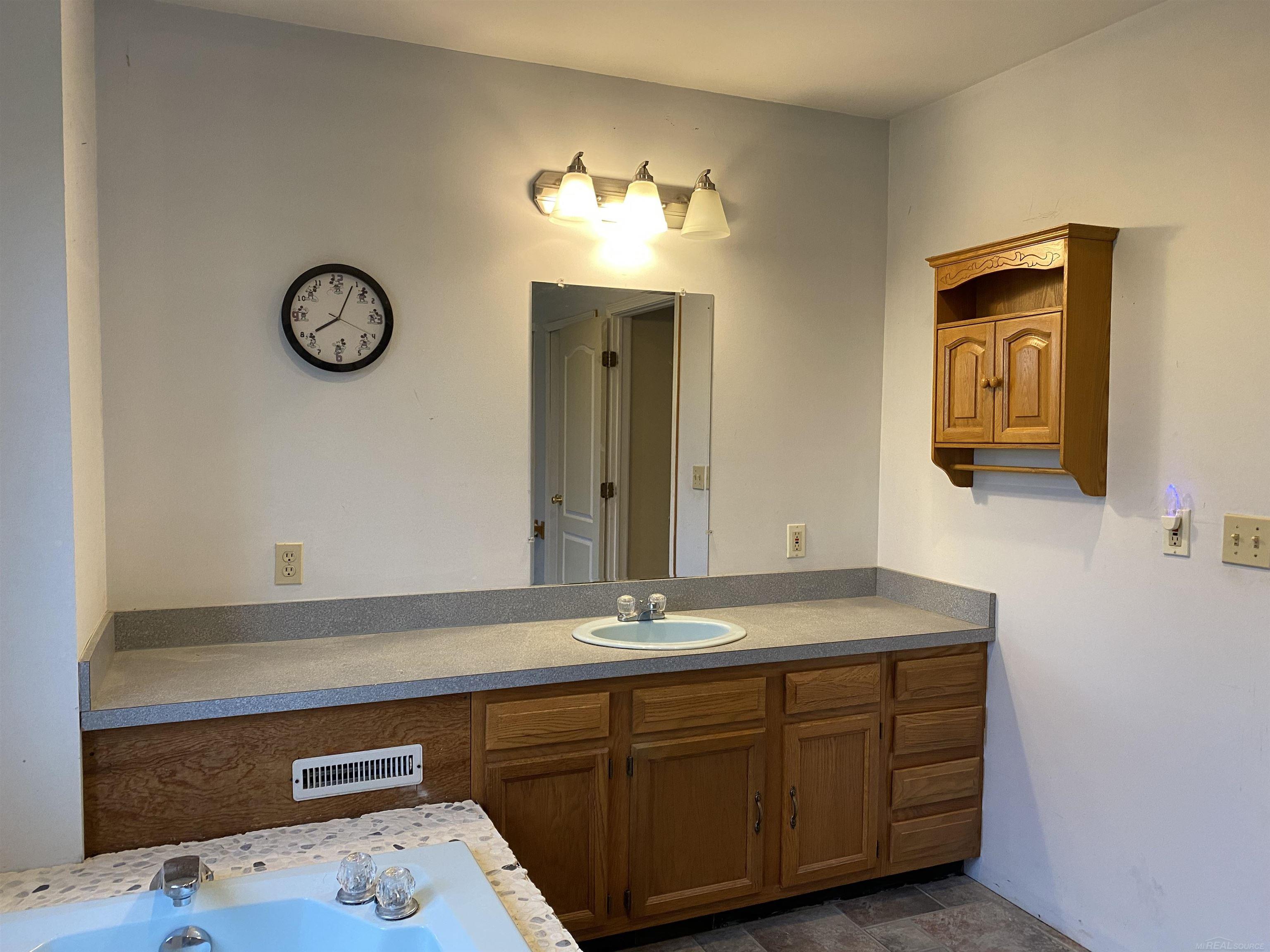 1259 Kinney Road Memphis, MI 48041 - Photo 34 of 49