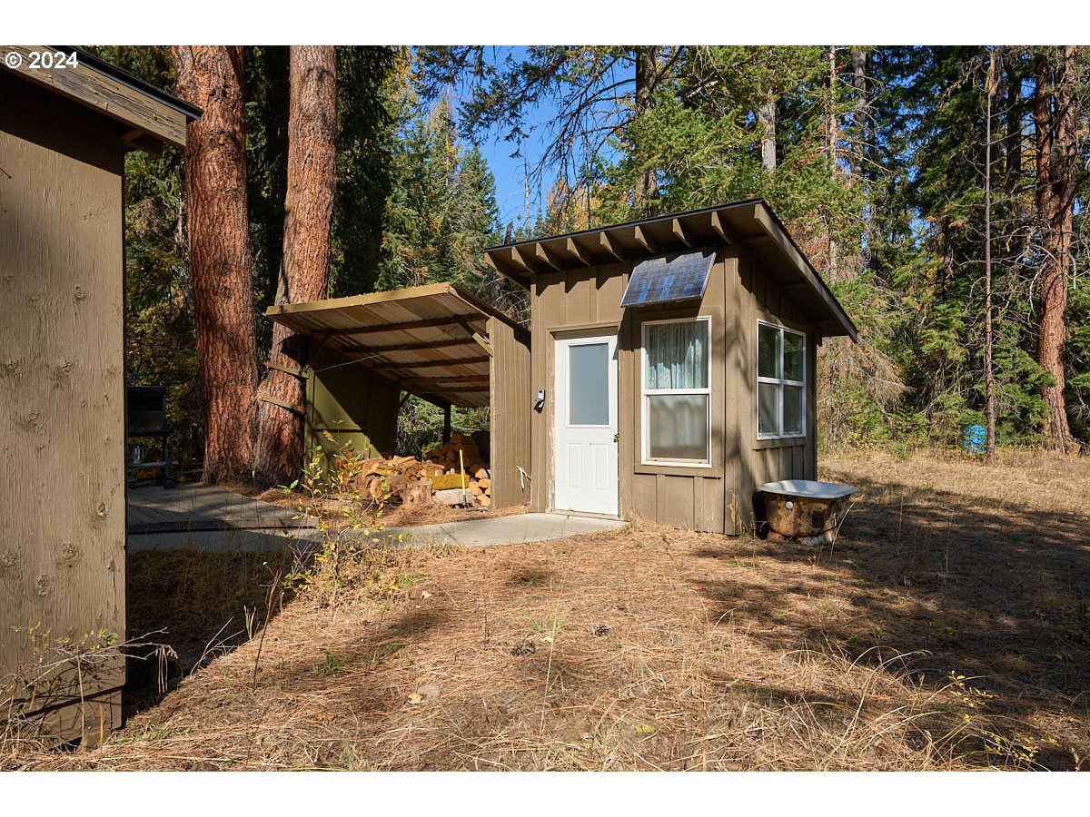 68020 Bear Creek Road Lostine, OR 97857 - Photo 13 of 27