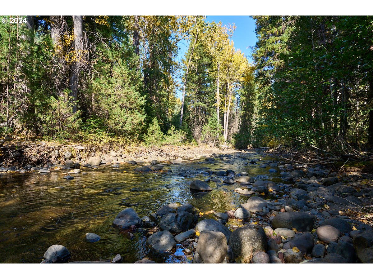 68020 Bear Creek Road Lostine, OR 97857 - Photo 17 of 27