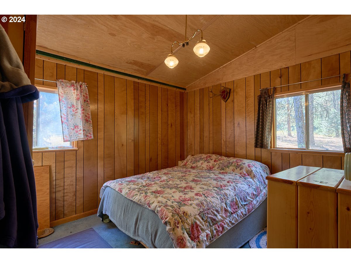 68020 Bear Creek Road Lostine, OR 97857 - Photo 8 of 27