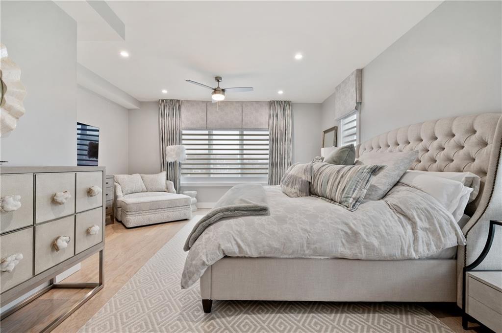 172 43rd Street Pittsburgh, PA 15201 - Photo 15 of 25 a bedroom with a bed and furniture