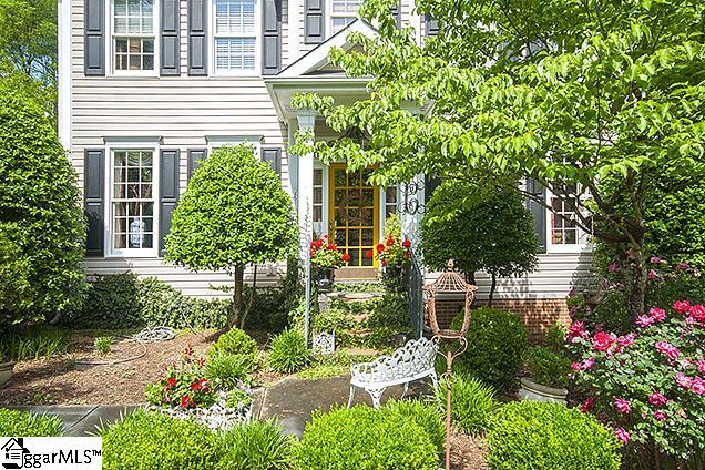 9 Meredith Lane Greenville, SC 29607 - Photo 3 of 36
